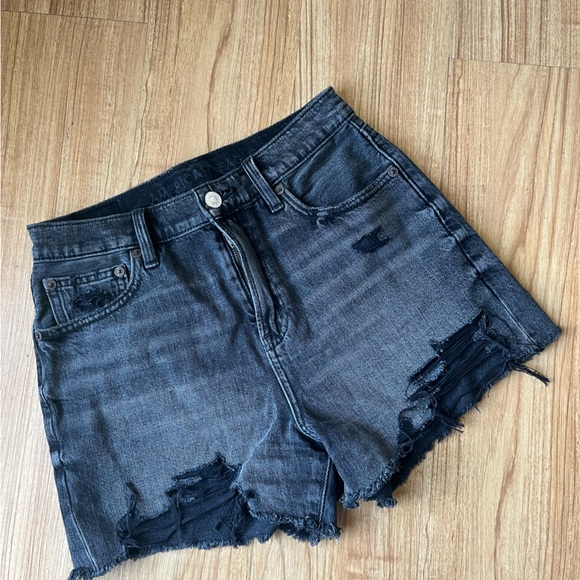 American Eagle Outfitters Pants - New AMERICAN EAGLE HIGHEST RISE 90’S BOYFRIEND SHORTS DISTRESSED FRAY BLACK JEAN